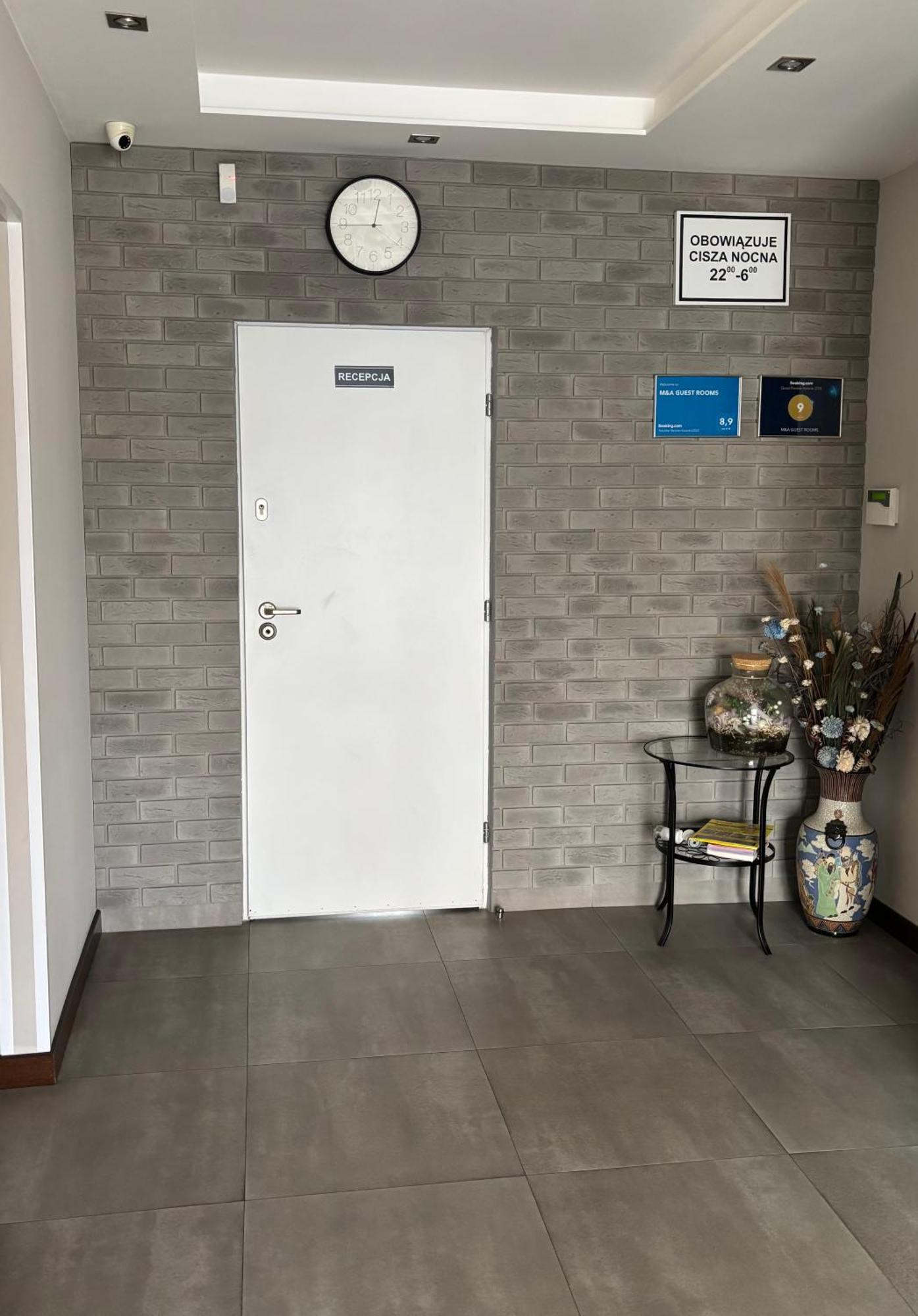 M&A Guest Rooms Lomza Ngoại thất bức ảnh