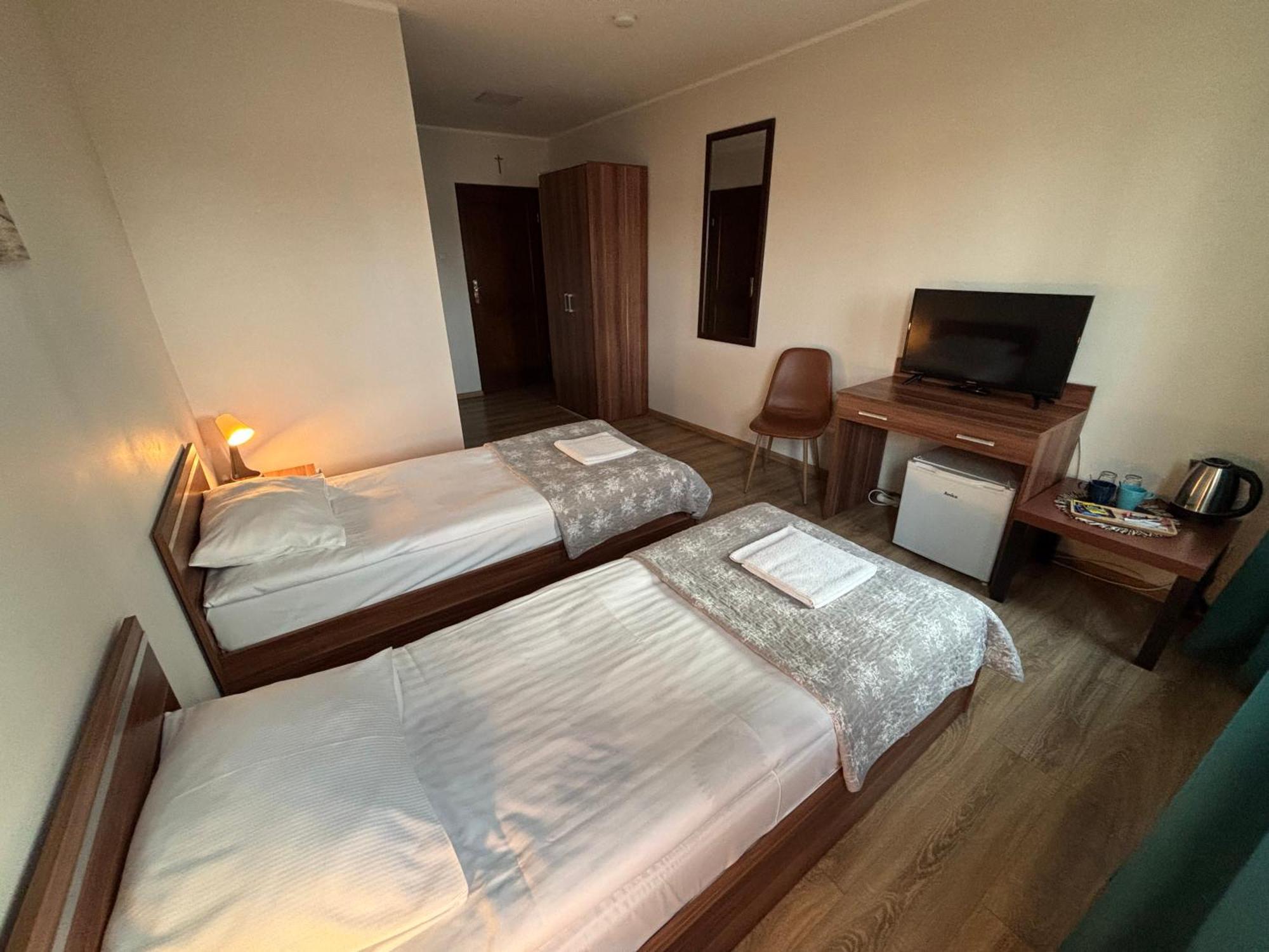M&A Guest Rooms Lomza Ngoại thất bức ảnh