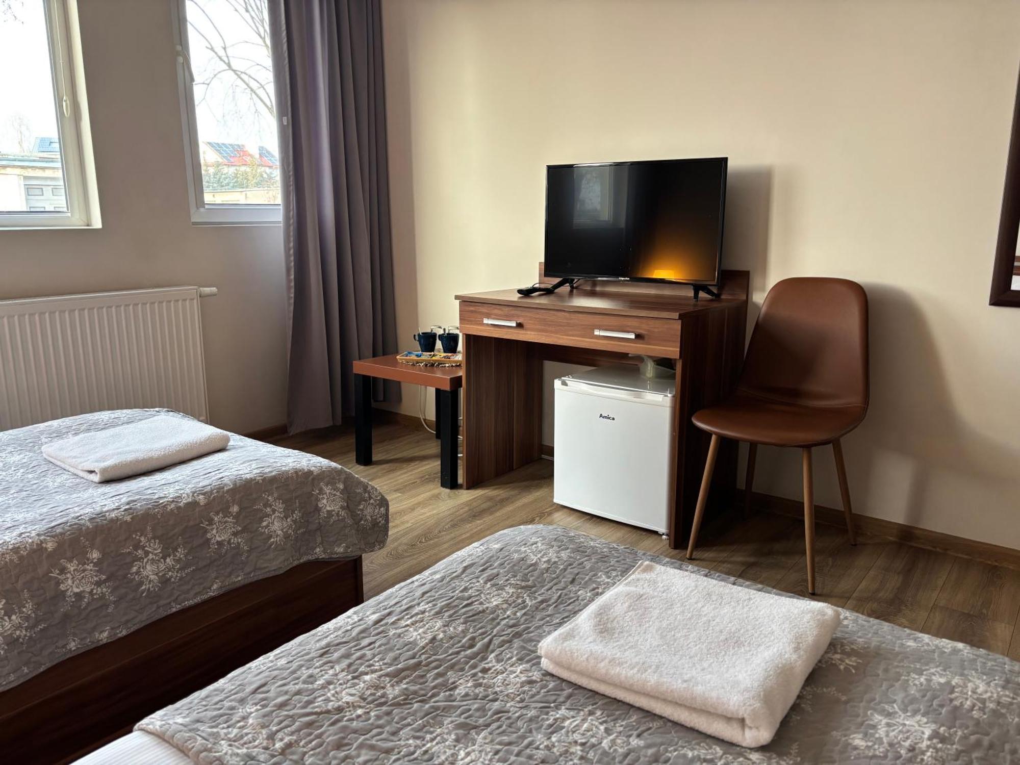M&A Guest Rooms Lomza Ngoại thất bức ảnh